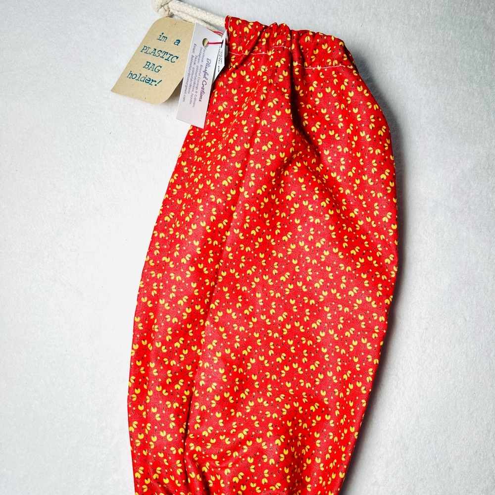 1-pc Handmade Plastic Bag / Grocery Bag Holder — Orange-Red Floral